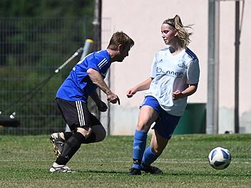 Unser Bild zeigt die 19-jährige Chiara-Sophie Matthes im Spiel bei der SG Sulzfeld. Foto: Anand Anders
