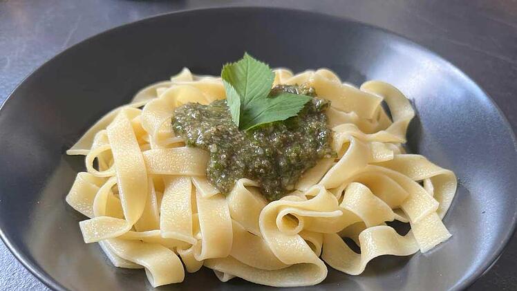 nudeln-girschpesto.jpg