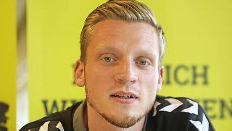 HSC-Neuzugang Tom Wetzel erlitt am Freitag im testspiel gegen den TV Hüttenberg eine Knöchelverletzung und fällt derzeit aus. Foto: Timo Geldner