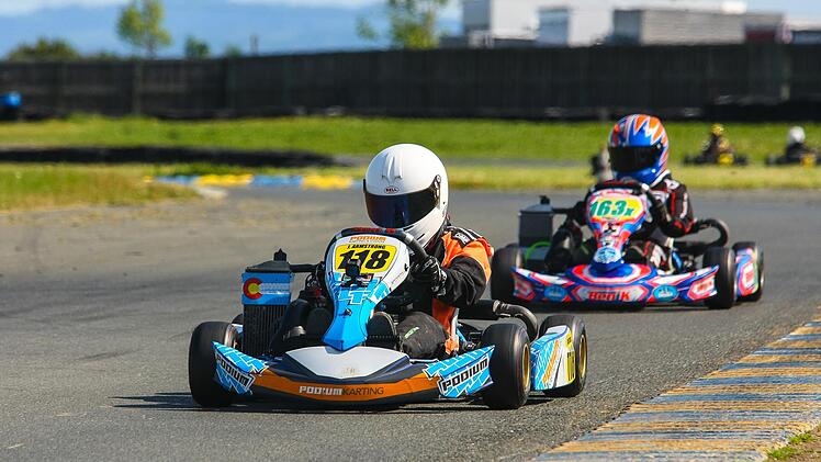 Kart fahren in Franken: Sowohl In- und Outdoor möglich.