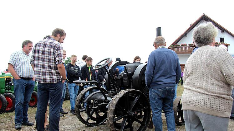Impressionen vom Oldtimer-Treffen   Foto: Richard Sänger