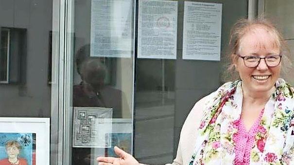 Eröffnung der Bilderausstellung von Doris Hopf.