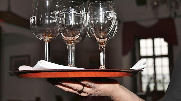 Der Mindestlohn für das Personal im Gastgewerbe stand im Mittelpunkt des Vortrags.  Foto: Schaar