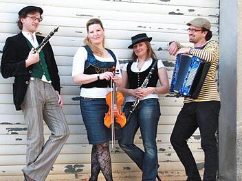 Die Band Boxgalopp wird "Geschenk" für die Funzel. Foto: Boxgalopp