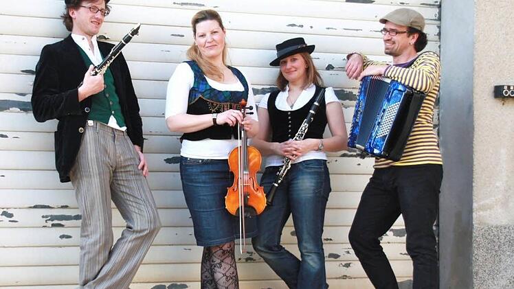 Die Band Boxgalopp wird "Geschenk" für die Funzel. Foto: Boxgalopp