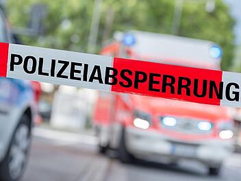 Auf der A3 bei Erlangen hat sich ein schwerer Unfall ereignet. Symbolfoto: Adobe Stock