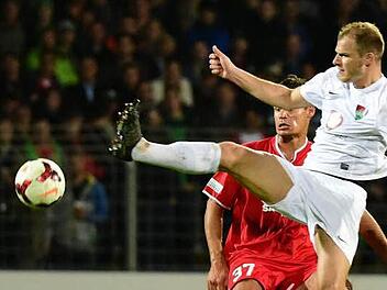 Der Abwehrchef ist zurück: Schweinfurts Johannes Bechmann dürfte nach längerer Verletzung in Heimstetten in der Startelf stehen. Foto: Wetterich