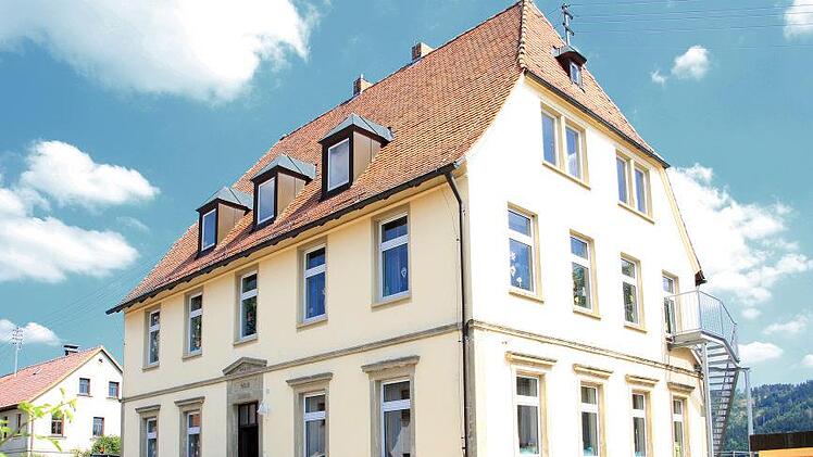 Die Rugendorfer Schule soll erhalten werden - an den Folgen f&uuml;r die Stadtsteinacher Schule &uuml;ben Eltern nun Kritik.Klaus R&ouml;ssner