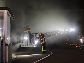 Zimmer in Wohnhaus Dietenhofen in Flammen