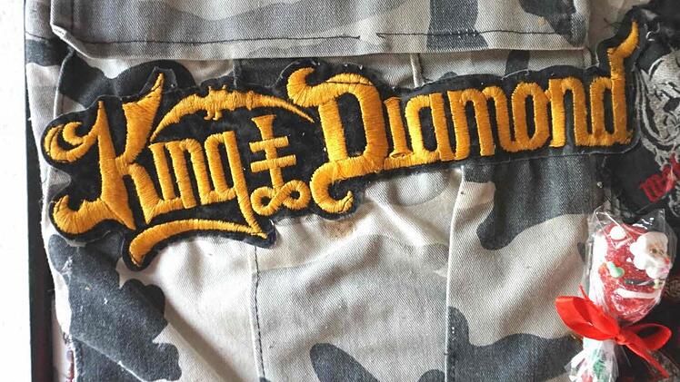 In dem Tableau "Jugend, süße Jugend" spielt Werner Götz auf seine eigenen Vergangenheit an. Foto: Wolfgang Schoberth