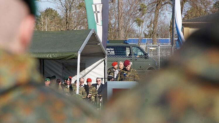 Kommandowechsel beim Hammelburger Ausbildungszentrum InfanterieFoto: Arkadius Guzy
