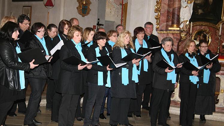 Der Chor Akustika umrahmte den Motorradgottesdienst musikalisch.