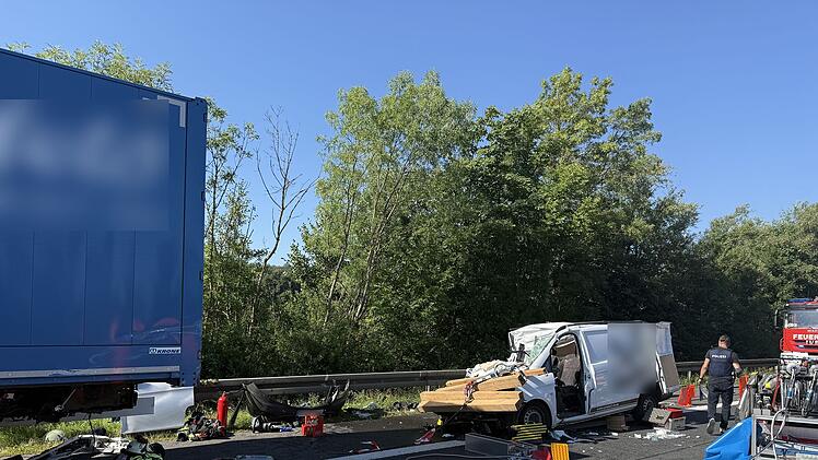 Verletzter bei Unfall auf A70 im Kreis Bamberg