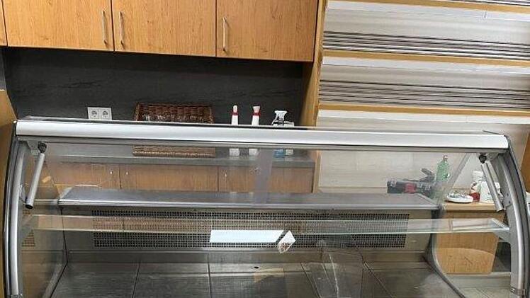 Großheirath: Dorfladen nach Schließung mit großem Ausverkauf - "muss alles weg"
