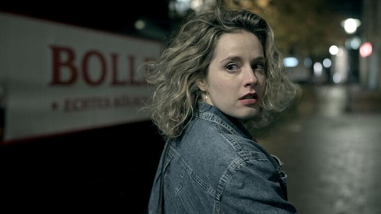 Auf dem Heimweg von einer Karnevalsfeier wurde Petra Nohl nachts angegriffen und erw&uuml;rgt. Die Hintergr&uuml;nde zum Fall und den Ermittlungsarbeiten werden nun bei "XY gel&ouml;st" im ZDF behandelt.