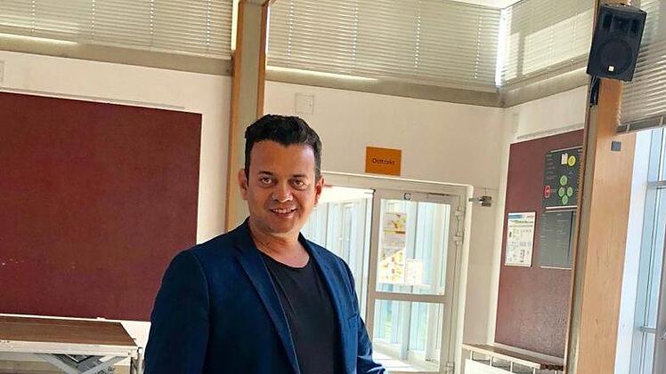 Boulent Ekrem bei der Stimmabgabe in Herzogenaurach.  Foto: privat
