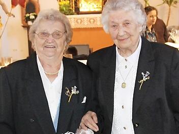 Käthe Böhlein (links) und Betty Schicker Foto: Klaus-Peter Wulf