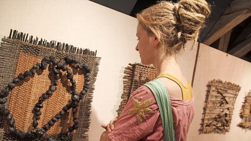 Einige der in der Ausstellung gezeigten Exponate wurden extra für die Ausstellung in Lichtenfels und Dalhausen gefertigt. Fotos: Gerda Völk