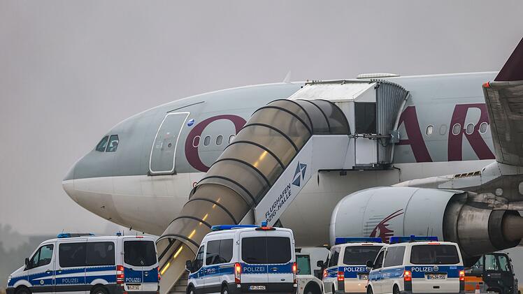 Abschiebeflug ab Flughafen Leipzig