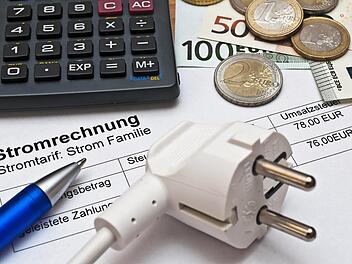 Verbraucherzentralen warnen vor zwei Stromanbietern