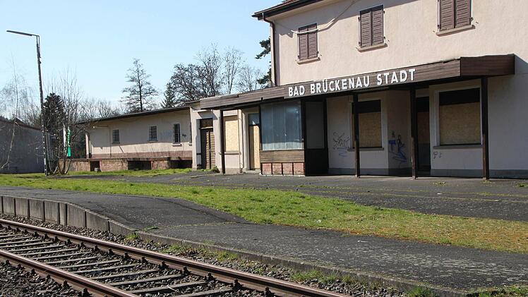 Nächster Halt "Bad Brückenau"? Die Befürworter der Sinntalbahn wollen genau das erreichen. Foto: Ulrike Müller