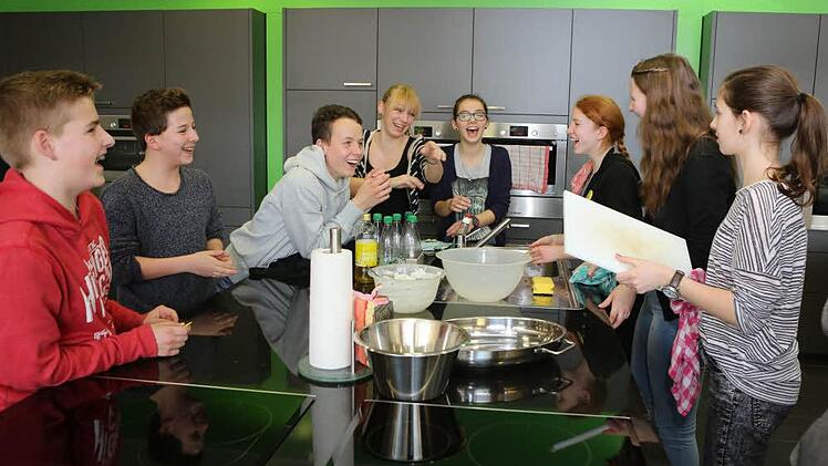 Impressionen vom ersten Kulmbacher Kochduell der Schulen Foto: Barbara Herbst