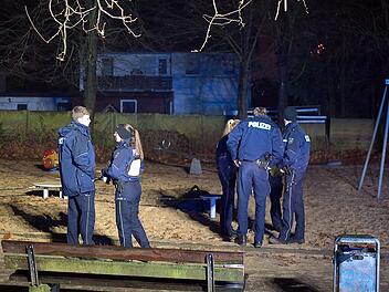 Zwei Tote durch Pyrotechnik in Bielefeld