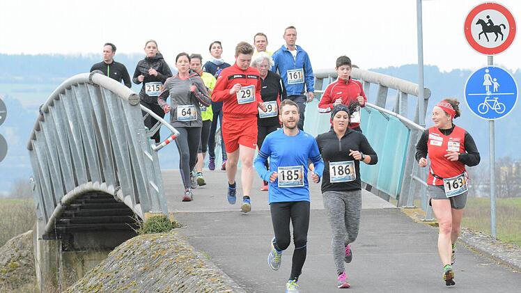 Schnappschüsse vom 7. Hammelburger Osterlauf. Foto: ssp