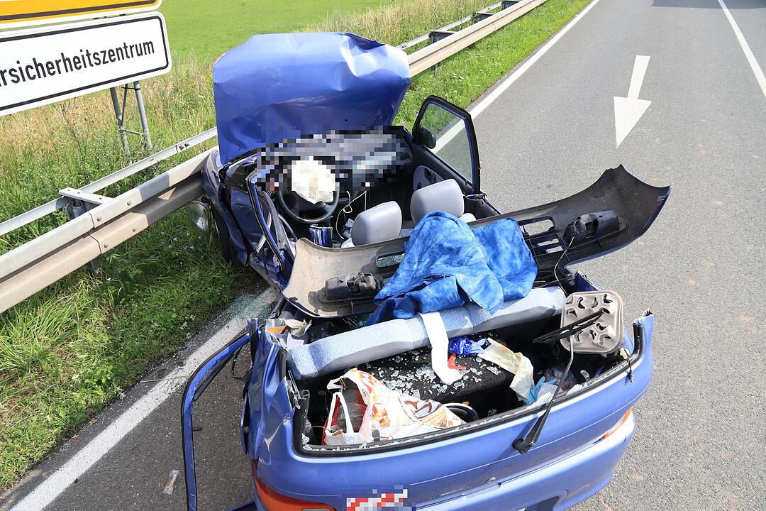 Schwerer Unfall bei Autobahnauffahrt Schlüsselfeld