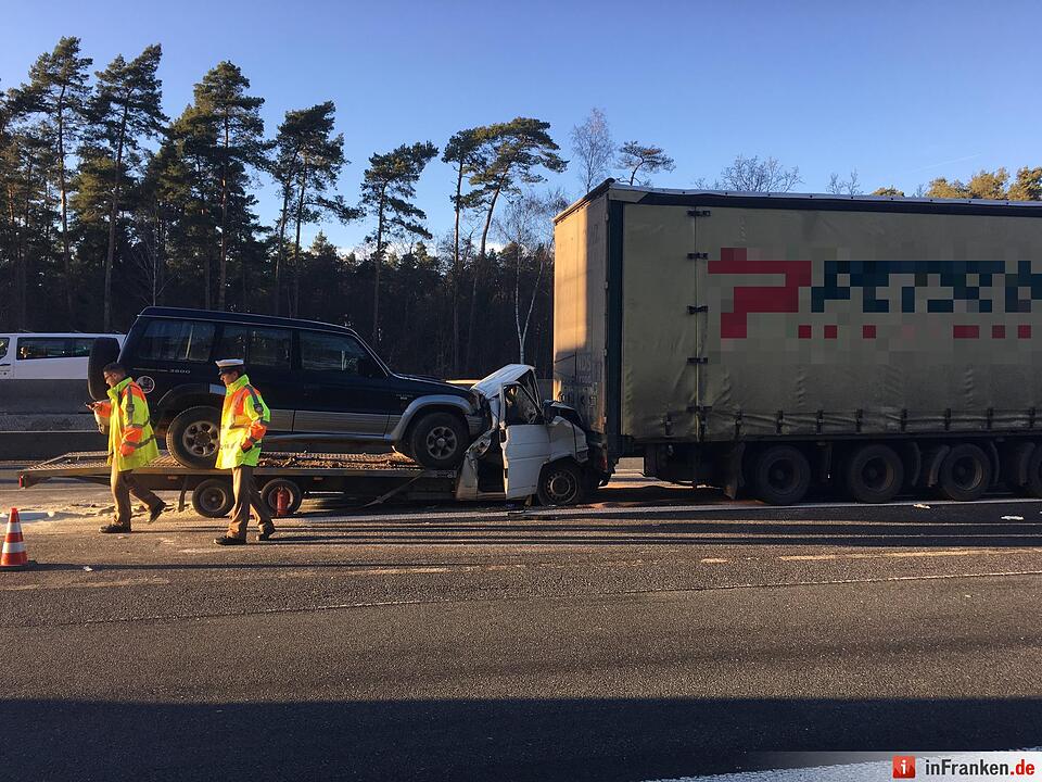 Schwerer Auffahrunfall auf der A6