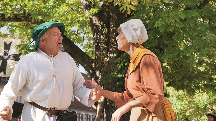 Beim Lagerleben am Anger in Münnerstadt der Heimatspiel-Gemeinde finden am 3. September am Spätnachmittag auch wieder die Hans-Sachs-Spiele mit humorigen Schwänken statt. Foto: Christine Schikora