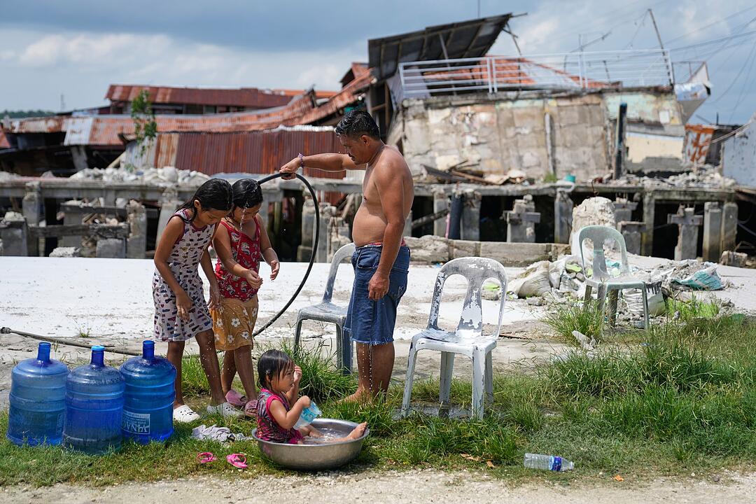 Nach dem Erdbeben auf den Philippinen