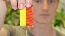Die Medaille. Foto: Rainer Lutz