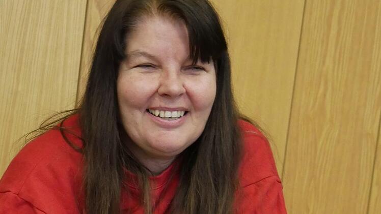 Gabi Schmidtkonz kommt mit ihrem Mann Thomas sehr gern nach  Neustadt als Aussteller. Es sei hier alles so gemütlich und man komme mit  den Menschen immer ins Gespräch, was beide so begeistert. Foto: Manja von Nida