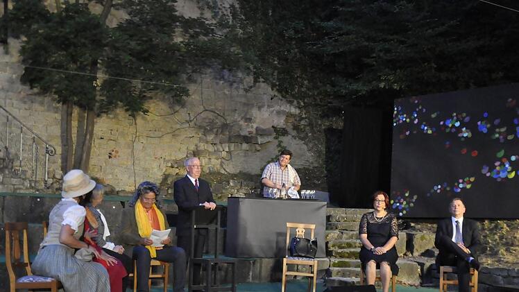 Vielseitig war das Rahmenprogramm zum 30-jährigen Bühnenjubiläum von "spectaculum". Foto: Peter Klopf