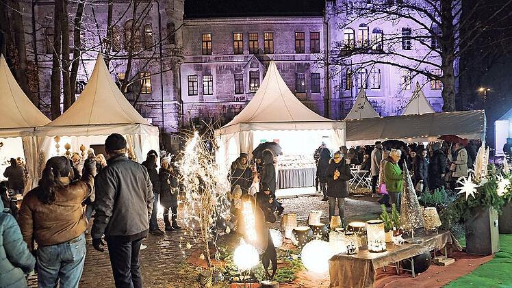 Winterträume auf dem Graf von Faber-Castell’schen Schloss: vom 14. bis 16. November sind 120 Ausstellende sind dort vertreten.