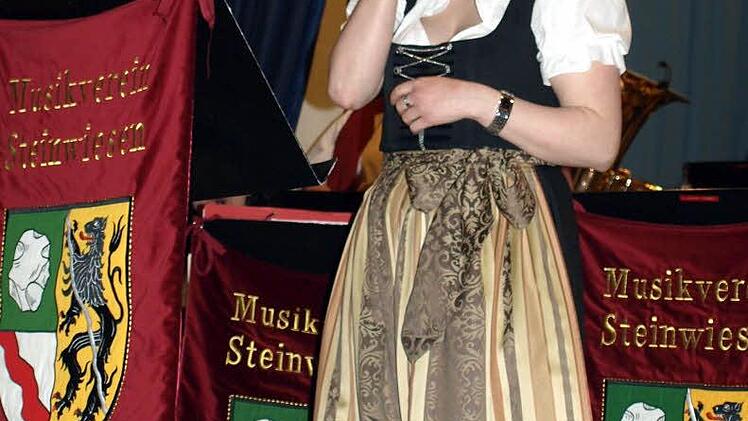 Fröhlich und immer guter Laune - Yvonne Welscher und "Walking on Sunshine". Foto: Susanne Deuerling