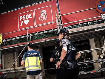 Polizeieinsatz bei Sanchez-Partei in Madrid
