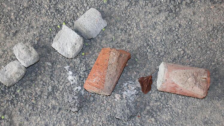 Bausubstanz: An vielen Stellen wurden Bohrkerne ausgewertet. Foto: Ralf Ruppert