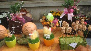 60 Händler bieten alles an, was zu einem stimmungsvollen Ostermarkt gehört. Fotos: PR
