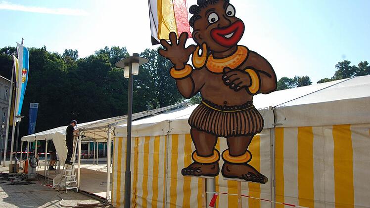 Letzte Samba-Spuren sind zwar noch zu sehen - doch am Donnerstag beginnt schon das nächste große Fest in Coburg. Foto: Oliver Schmidt