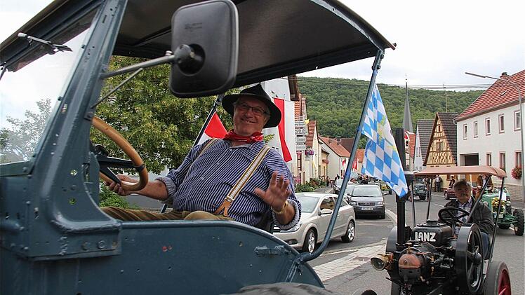 Elmar Metzung, Vorsitzender der Bulldogfreunde.