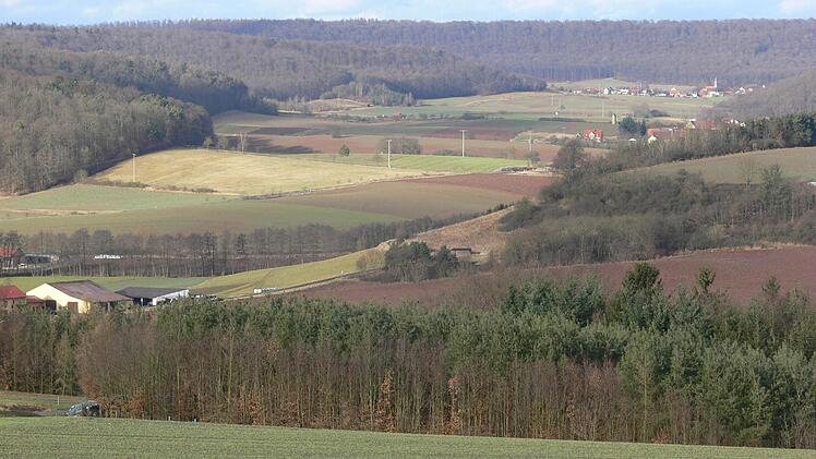 Weite Teile Rauhenebrachs unterliegen dem Naturschutz. Das kann Probleme bereiten. Besonders wenn im Außenbereich eine gewerbliche Nutzung gewünscht ist. Heiß debattierte jetzt der Rauhenebracher Gemeinderat über einen aktuellen Fall. Foto: Symbolbild/Archiv