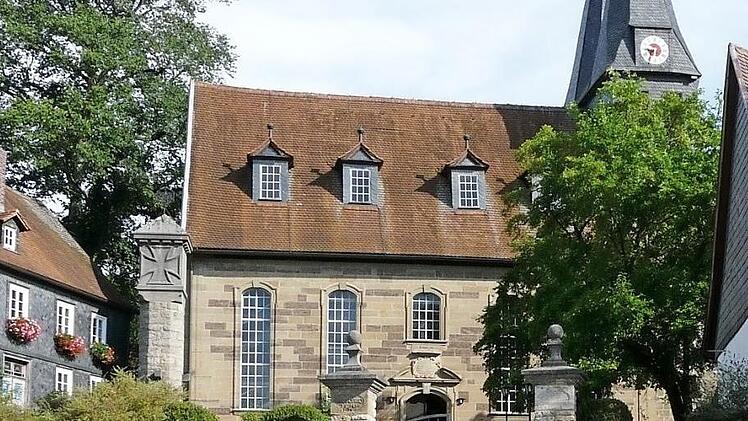 Die Laurentiuskirche zu Meeder lädt zum Friedensfest ein. Fotos: Karin Günther