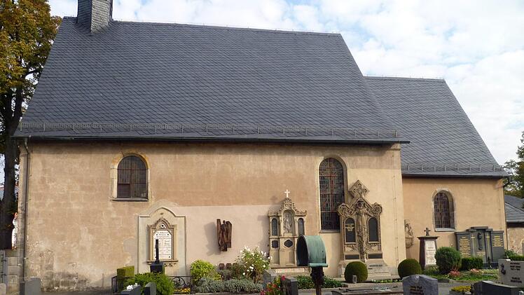 Die Nikolaus-Kapelle vor der  AußensanierungMüller Architekten GmbH