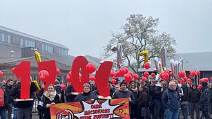 Bamberger Bosch-Belegschaft im Warnstreik - "heiße Woche" der IG Metall läuft