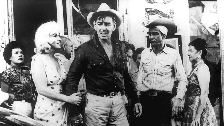 "Misfits - Nicht gesellschaftsf&auml;hig" zeigt Marilyn Monroe, Clark Gable (Mitte), Montgomery Clift auf dem H&ouml;hepunkt ihres K&ouml;nnens. Die Premiere des vielschichtigen Dramas von John Huston erlebte Gable nicht.
