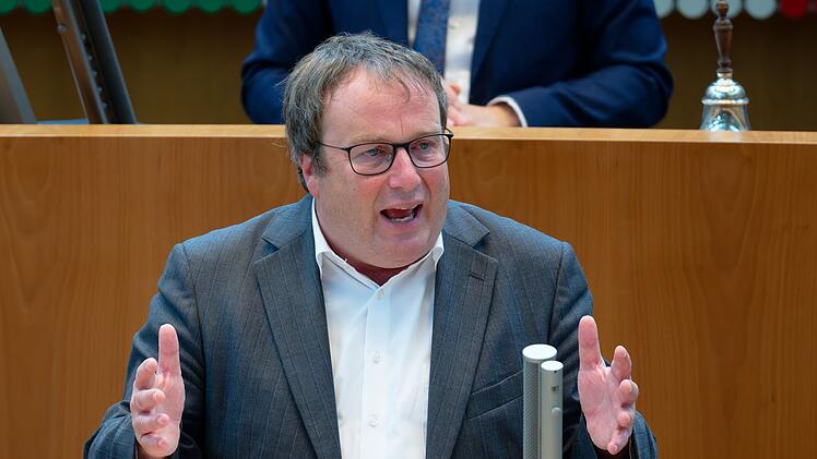 NRW-Verkehrsminister Oliver Krischer