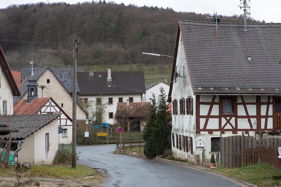 SoS Poppendorf bei Pretzfeld im  Lkr. Fo; Foto: Barbara Herbst