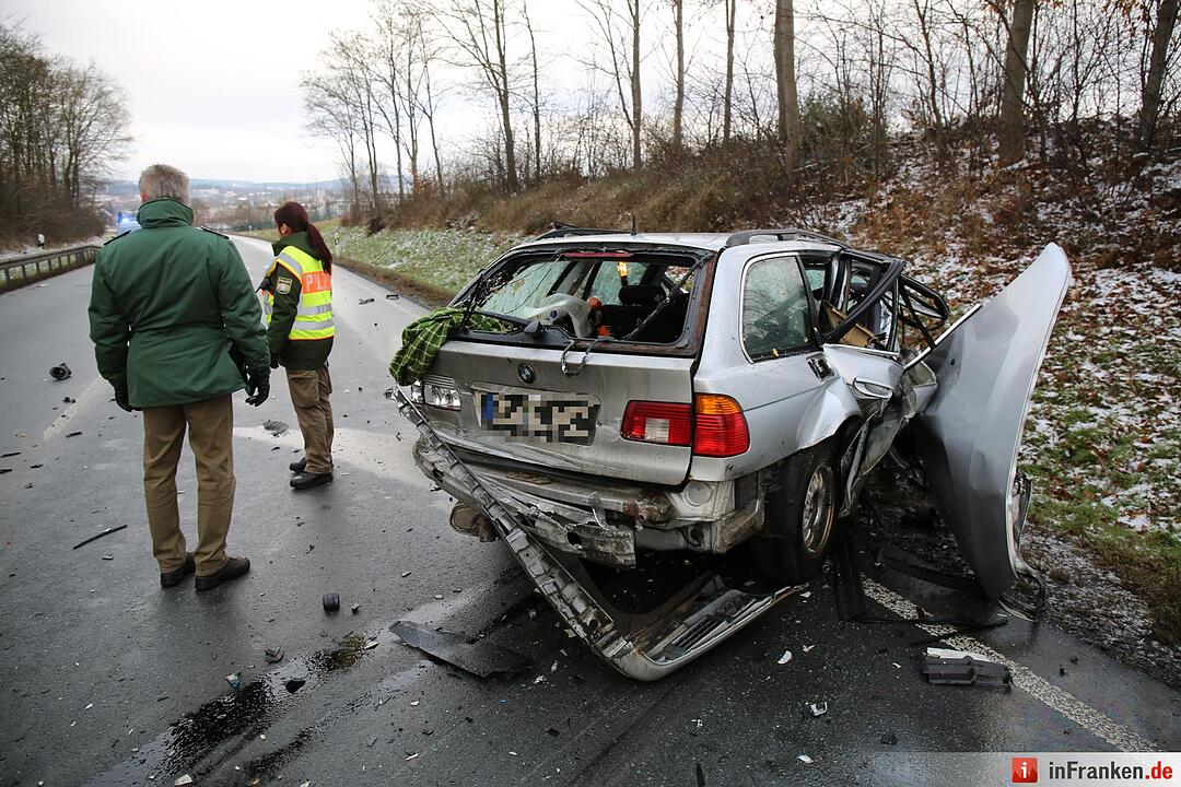 Frontalkollision auf B15 bei Döhlau